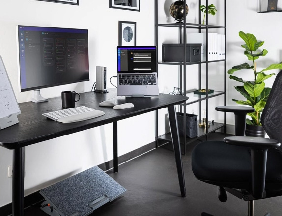 Home office using Kensington products